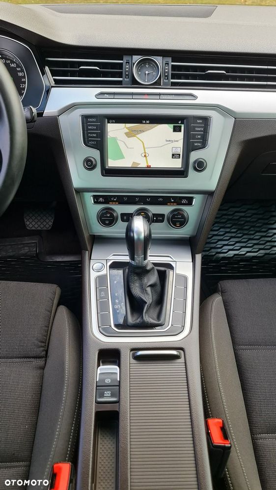 Volkswagen Passat Variant 2.0 TDI BMT Comfortline DSG - 21