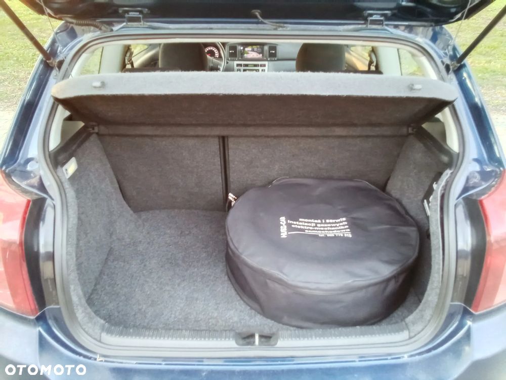 Toyota Corolla 1.6 VVT-i Edition - 21