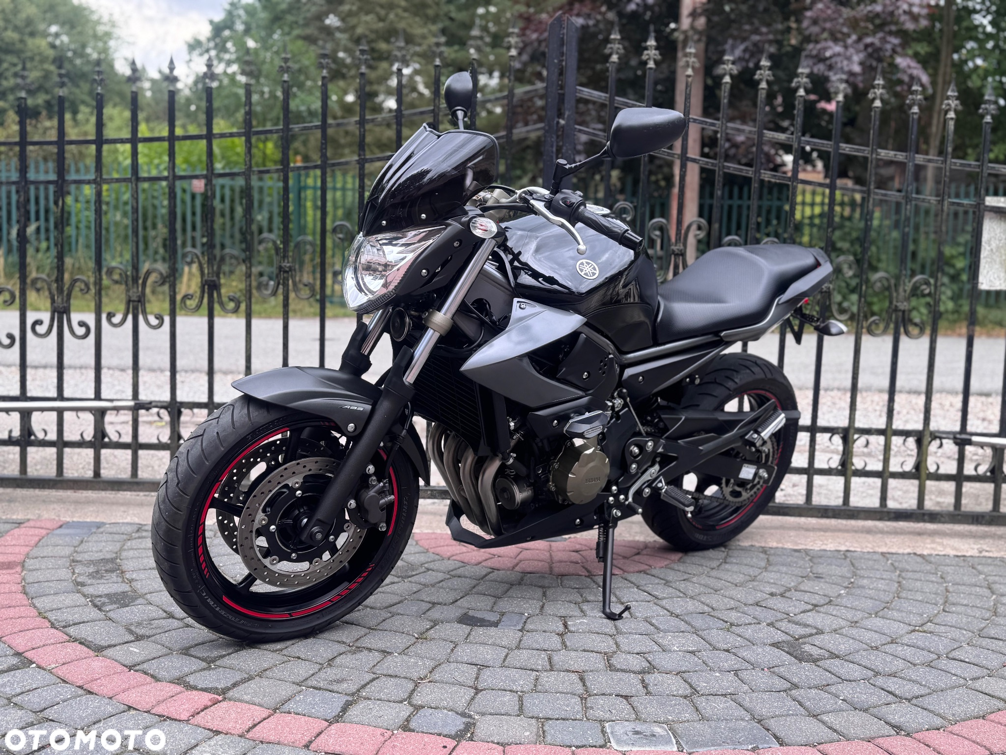 Yamaha XJ - 5