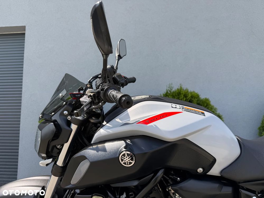 Yamaha MT - 38