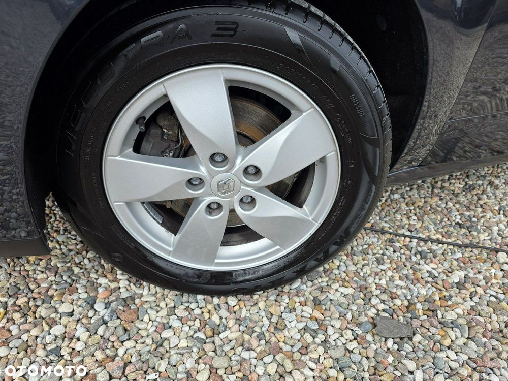 Renault Scenic dCi 110 LIMITED - 32