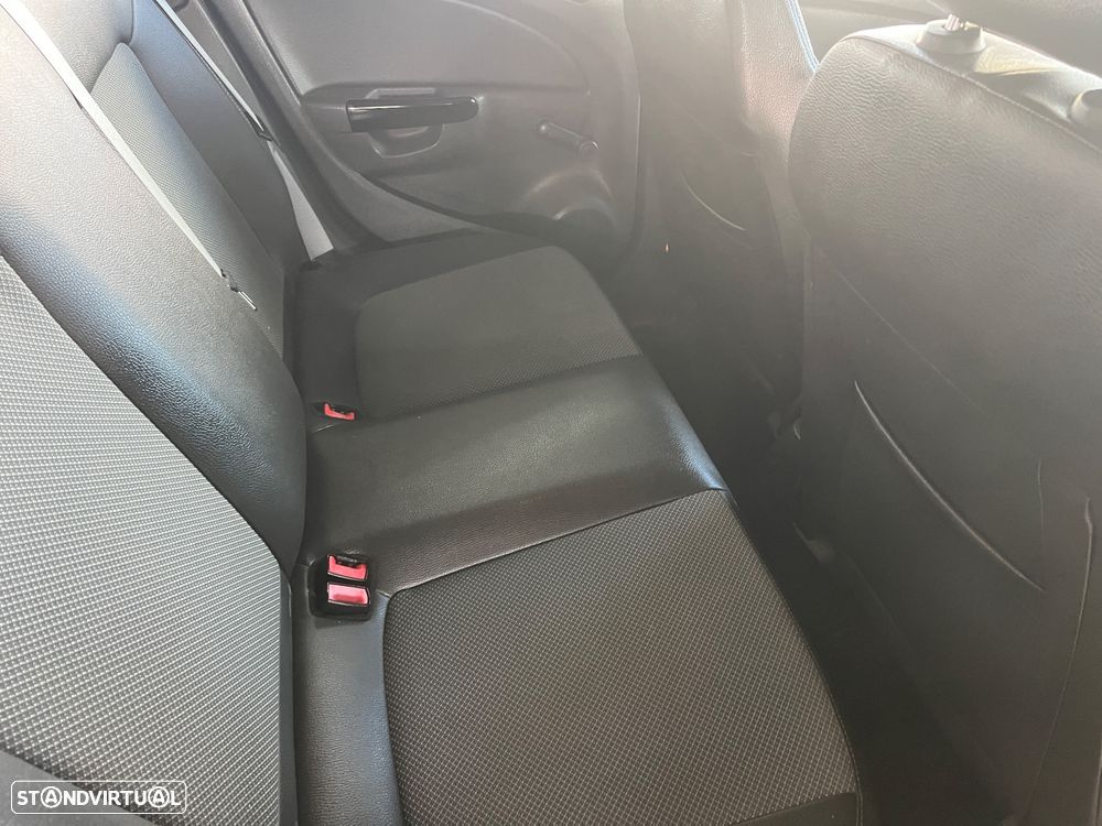 Opel Corsa 1.2 Cosmo - 25