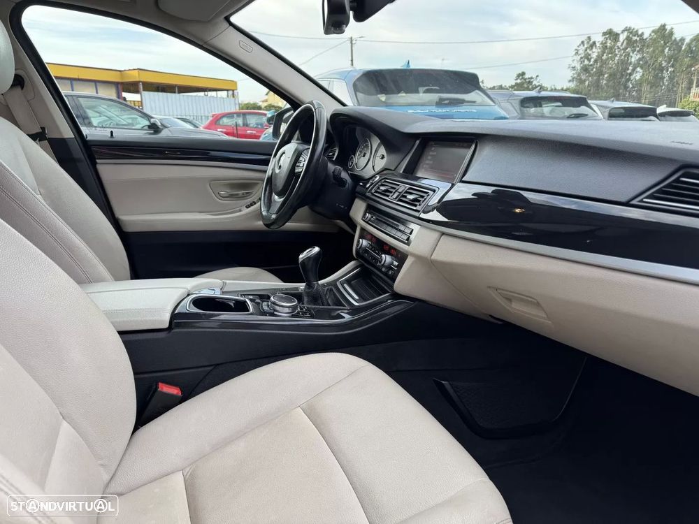 BMW 518 d Line Luxury - 15