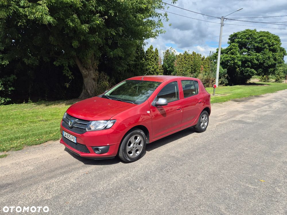 Dacia Sandero 1.2 16V 75 Essentiel - 2