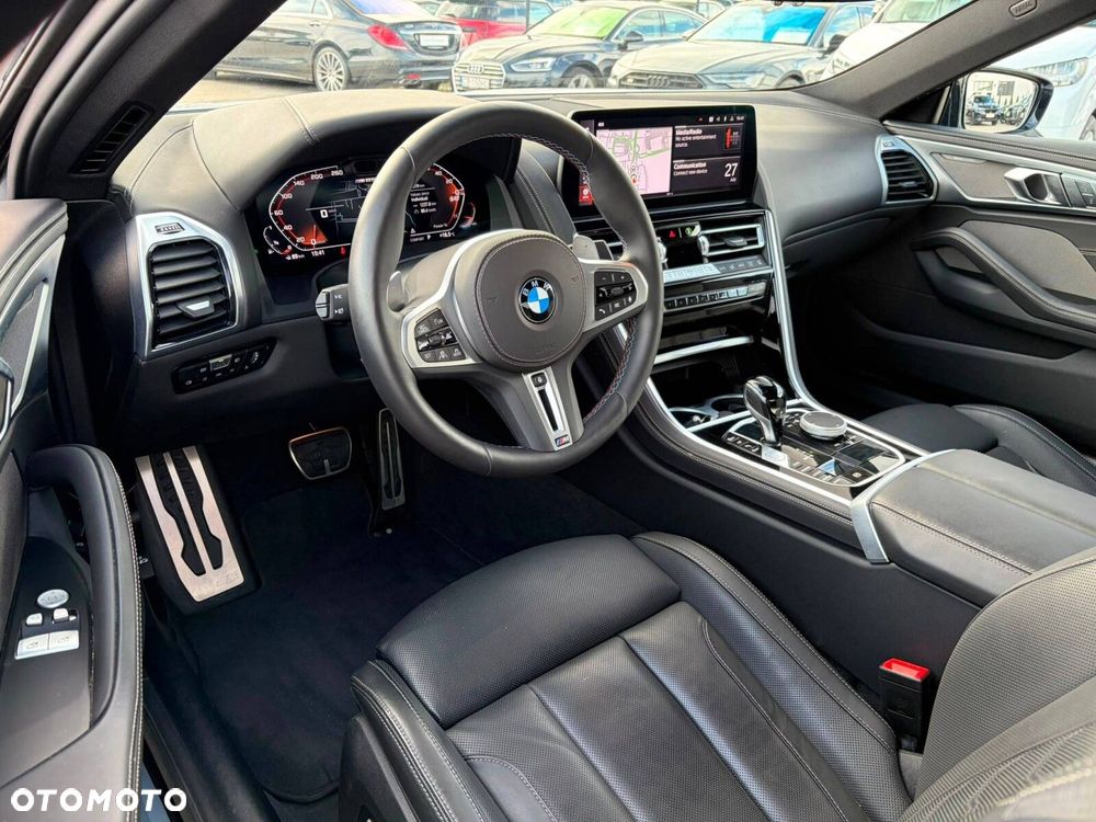 BMW Seria 8 M850i xDrive - 12
