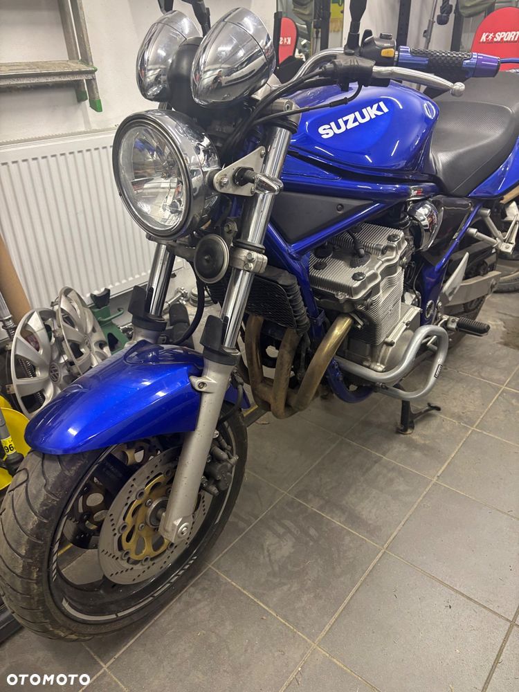 Suzuki Bandit - 3