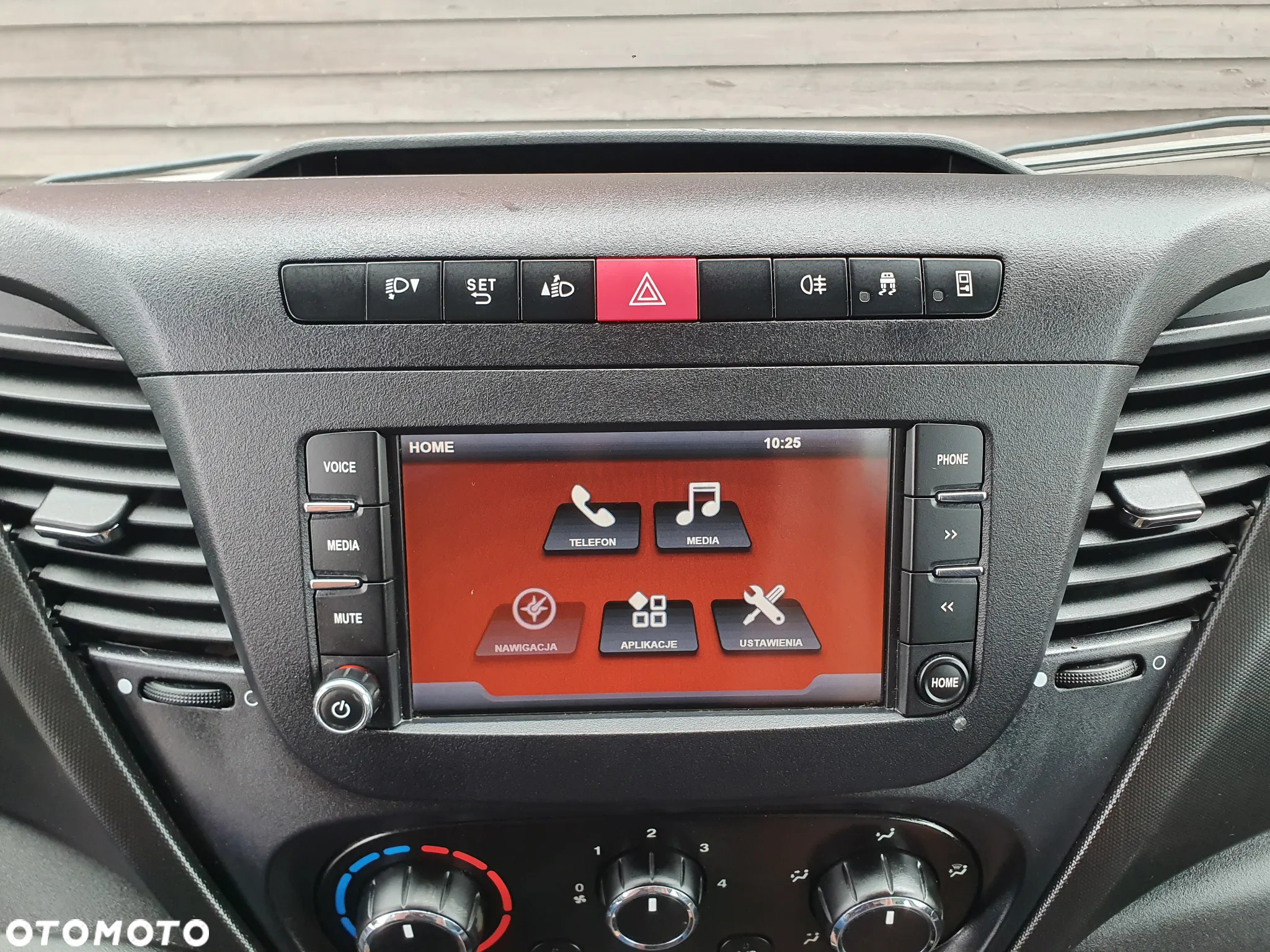 Iveco DAILY 35C15 C 15 - 26