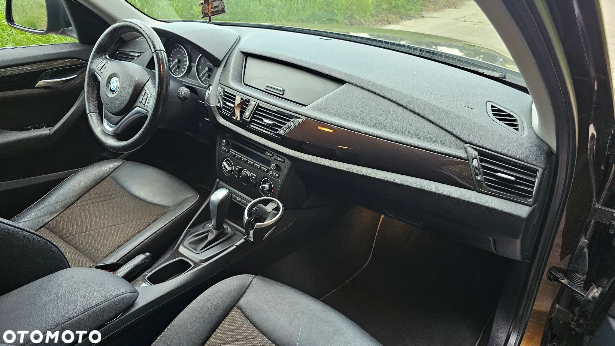 BMW X1 sDrive18i xLine - 19