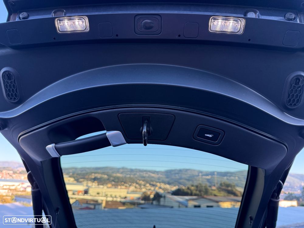 Jaguar F-Type 2.0 i4 R-Dynamic Black - 19