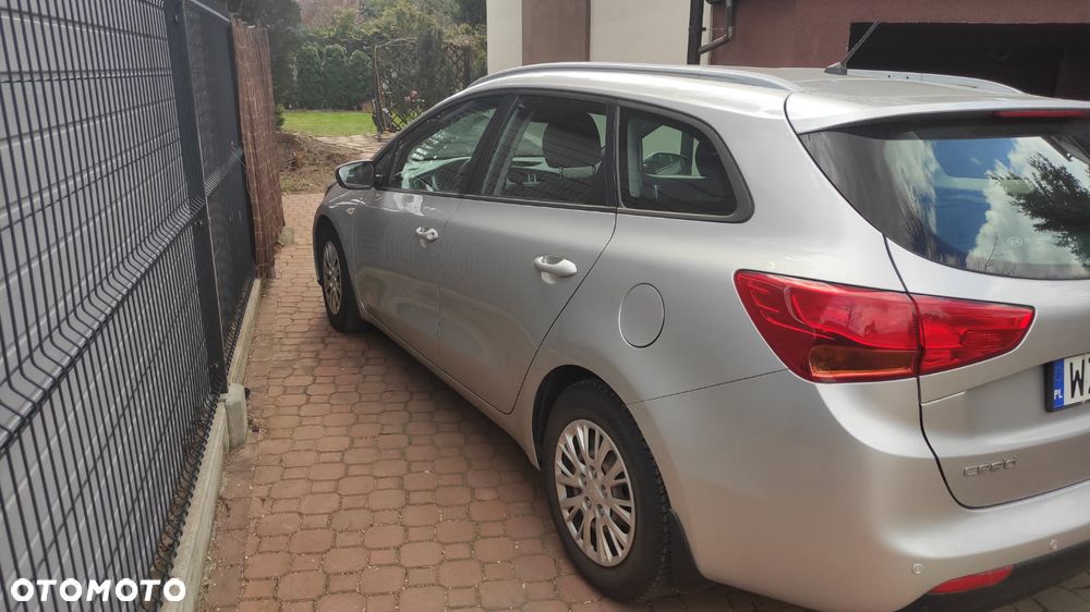 Kia Ceed 1.6 CRDi L - 4