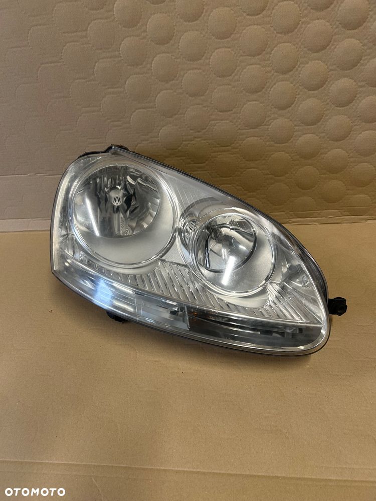 Lampa przednia prawa VW Golf V Jetta Hella Europejska - 2