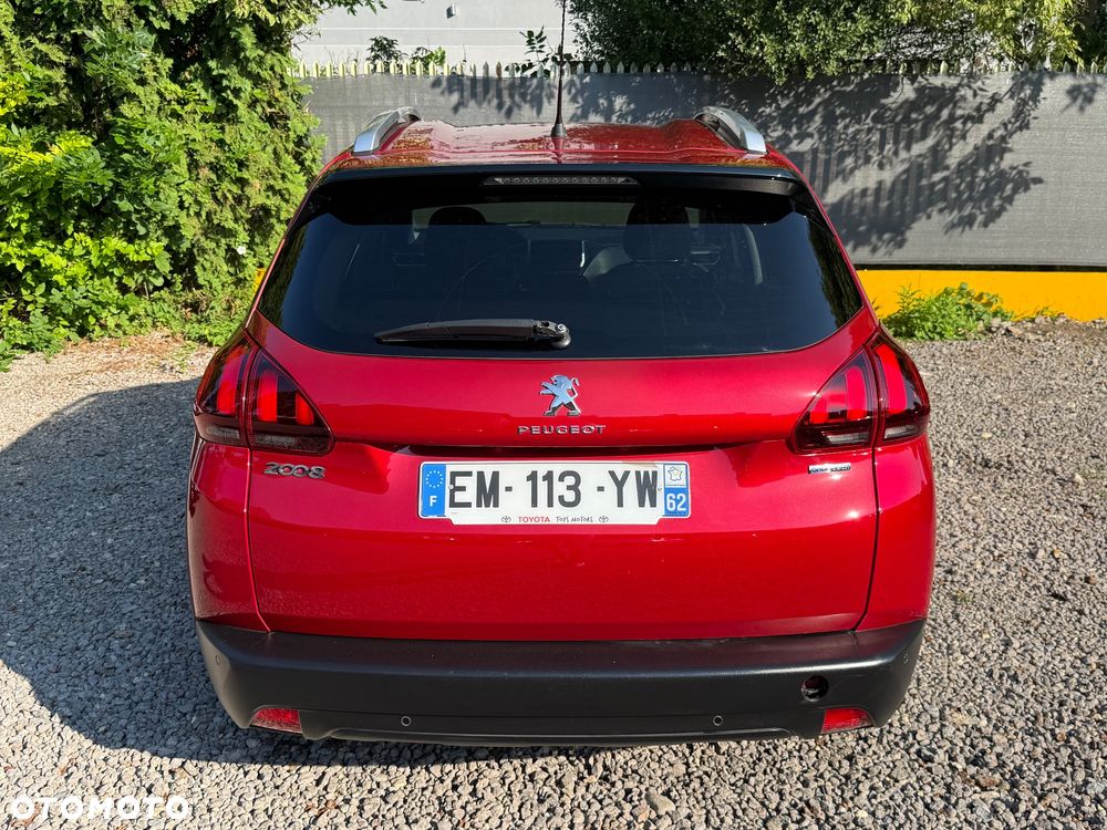 Peugeot 2008 1.2 Pure Tech Active S&S - 5