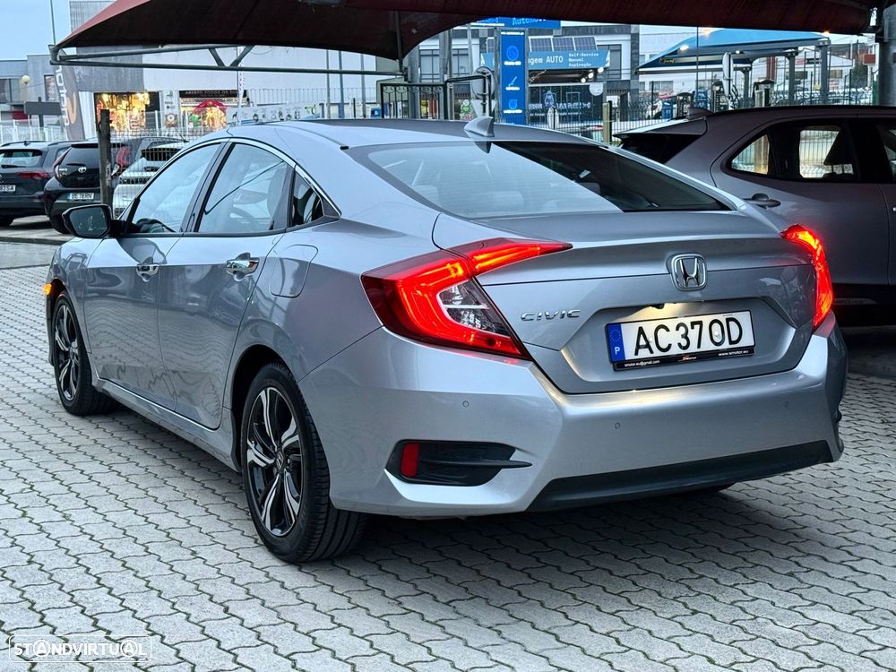 Honda Civic 1.5 i-VTEC Elegance Navi - 3
