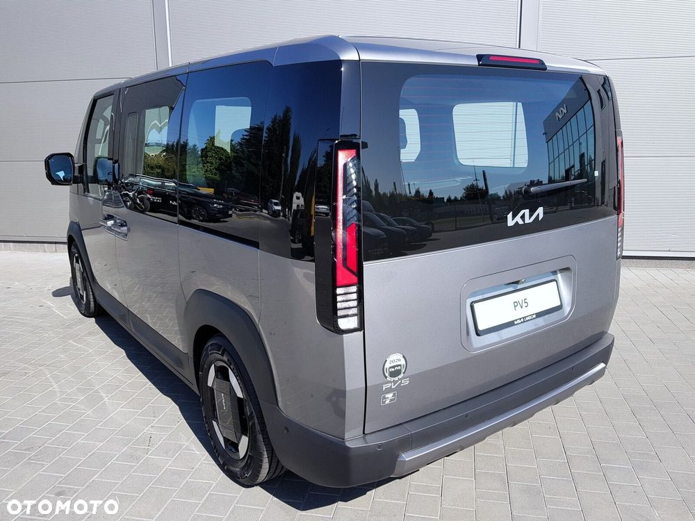 Kia PV5 71.2kWh - 11
