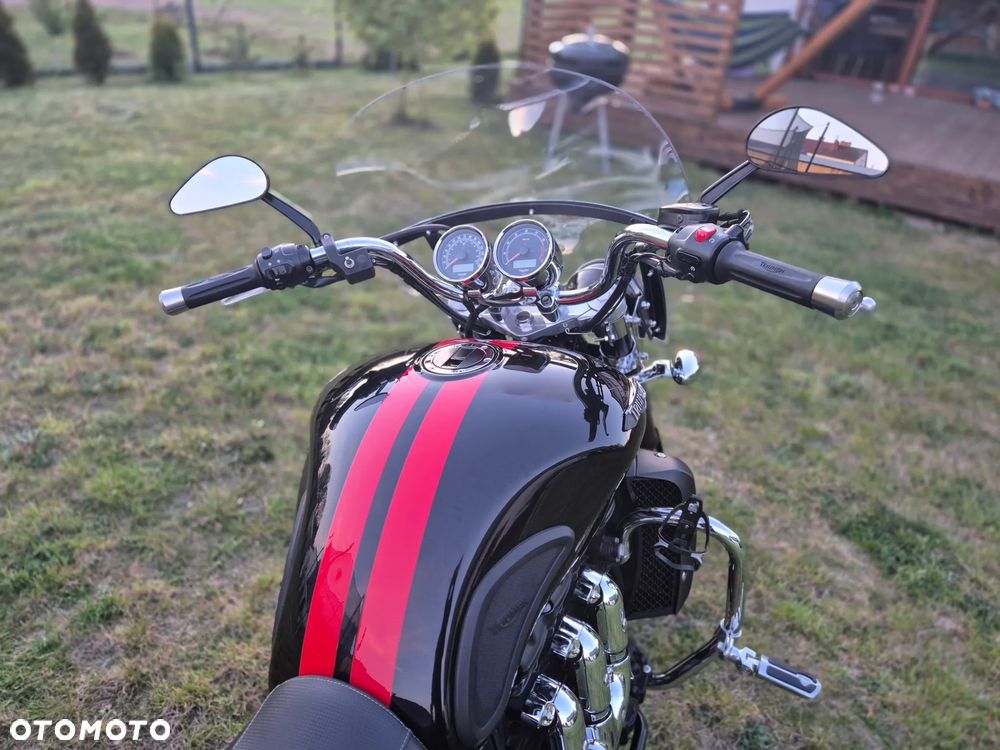 Triumph Rocket - 5