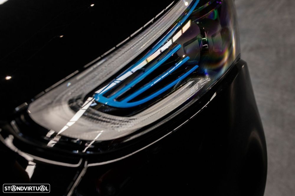 Mercedes-Benz EQC 400 4Matic AMG Line - 11