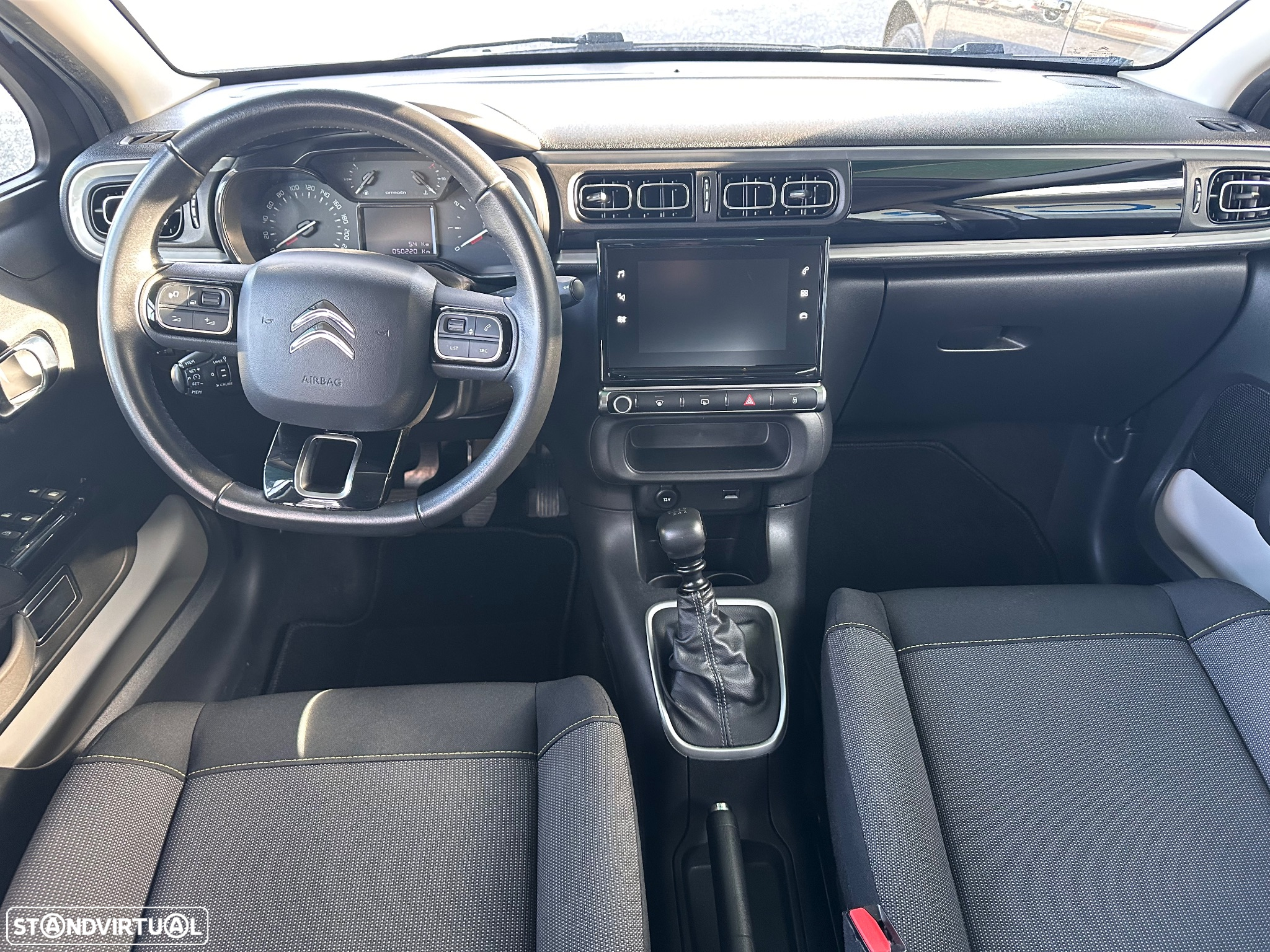Citroën C3 1.2 PureTech Shine Pack - 6