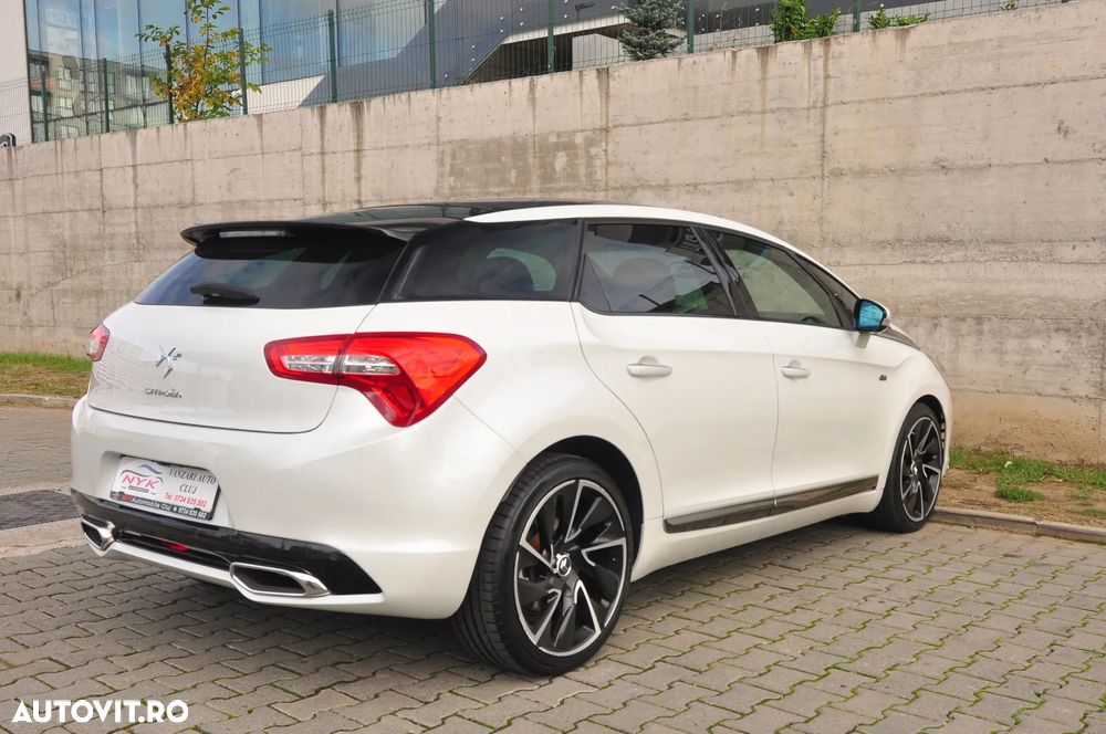 Citroën DS5 Hybrid4 Aut. Business Class - 3