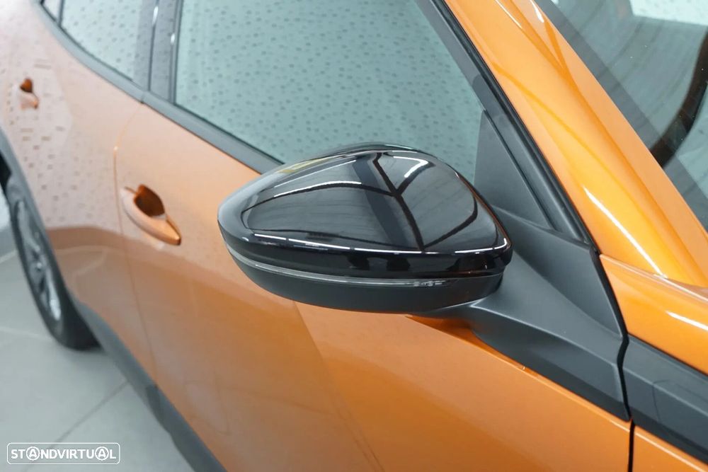 Peugeot 2008 1.2 PureTech Style - 12