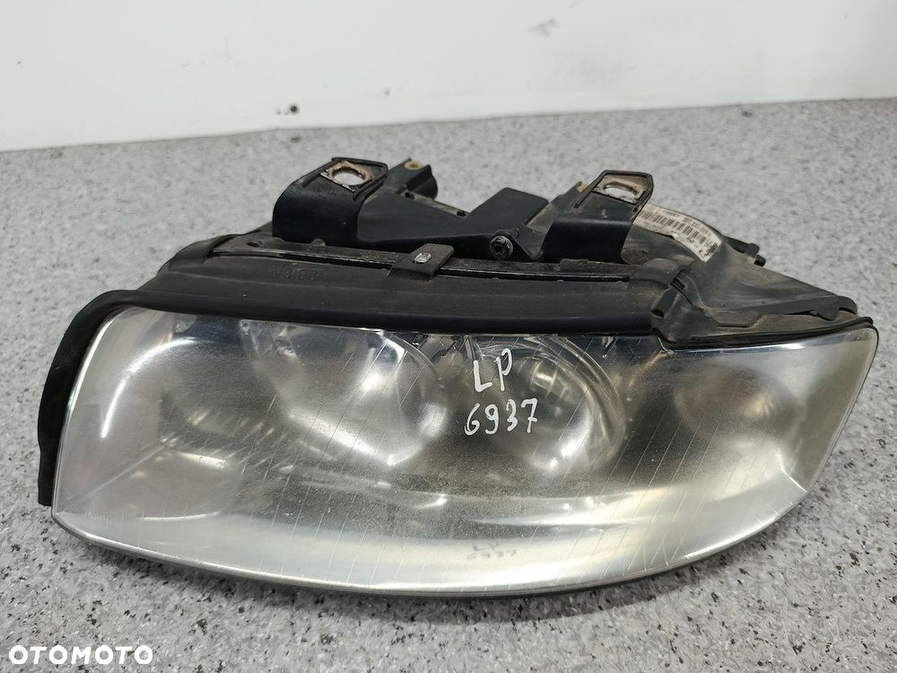 LAMPA PRZÓD LEWA XENON AUDI A4 B6 8E0941003C 8E0990007C 89305770  VALEO - 4