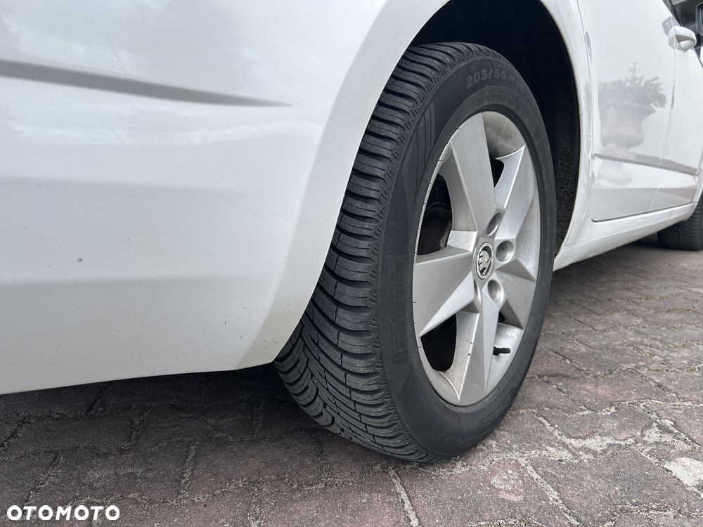 Skoda Octavia 1.6 TDI Ambition - 11