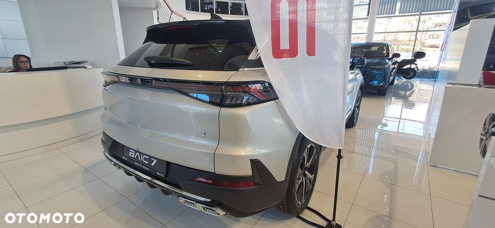 BAIC 7 1.5T Luxury Plus DCT - 8