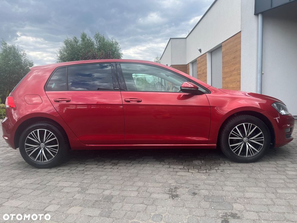 Volkswagen Golf 1.6 TDI BlueMotion Technology Comfortline - 4