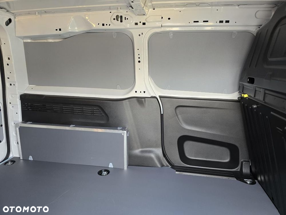 Opel Combo Van - 22