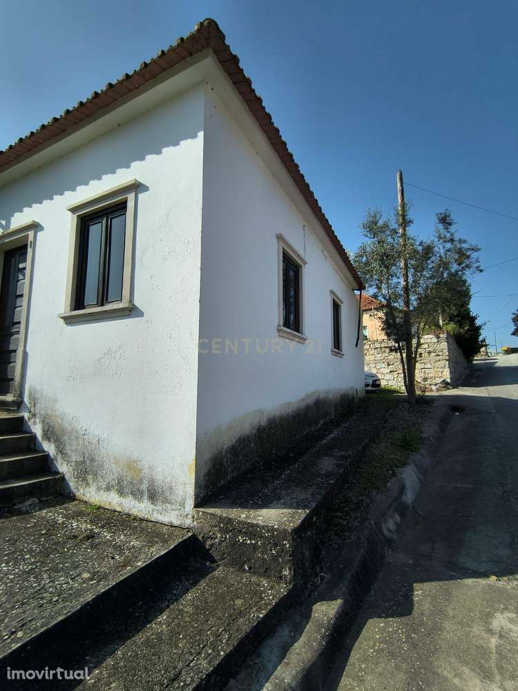 Moradia T2 em Alpedriz – Um investimento com múltiplas possibilidades - Grande imagem: 5/28