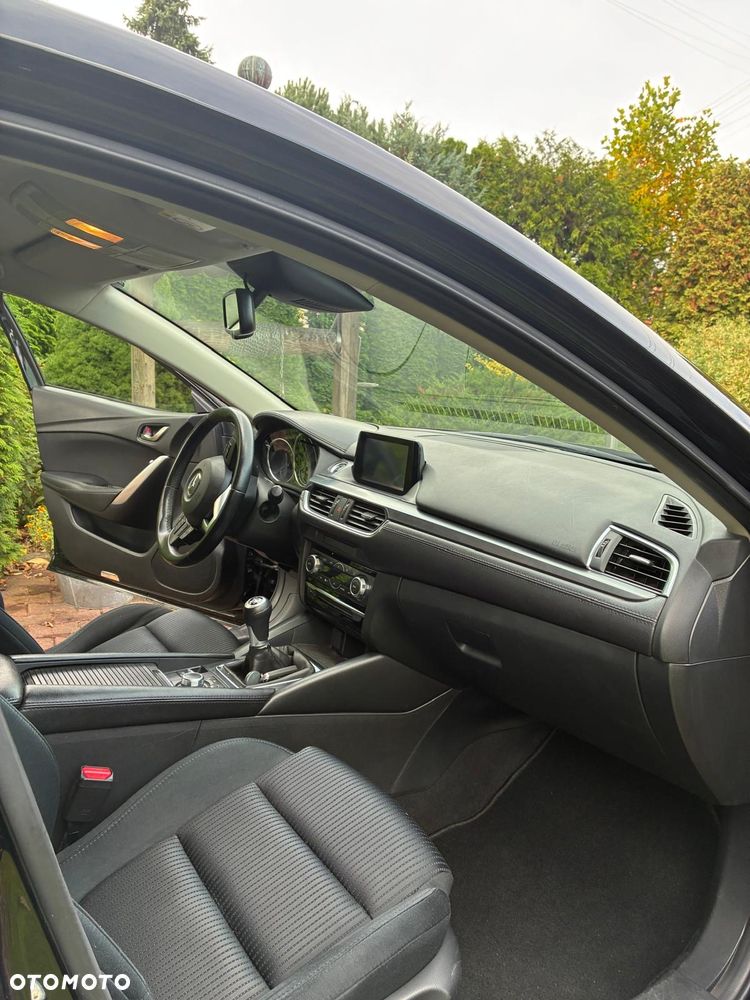 Mazda 6 - 9