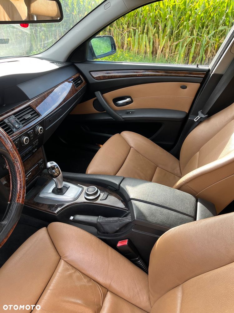 BMW Seria 5 - 8