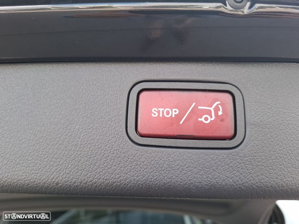 Mercedes-Benz C 300 de Avantgarde - 24