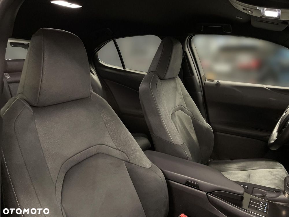 Lexus UX 250h GPF Business 2WD - 10