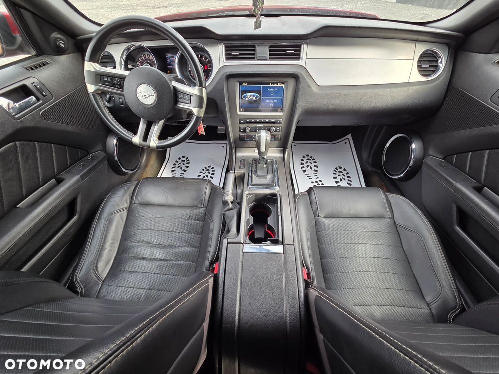 Ford Mustang 3.7 V6 Premium - 10