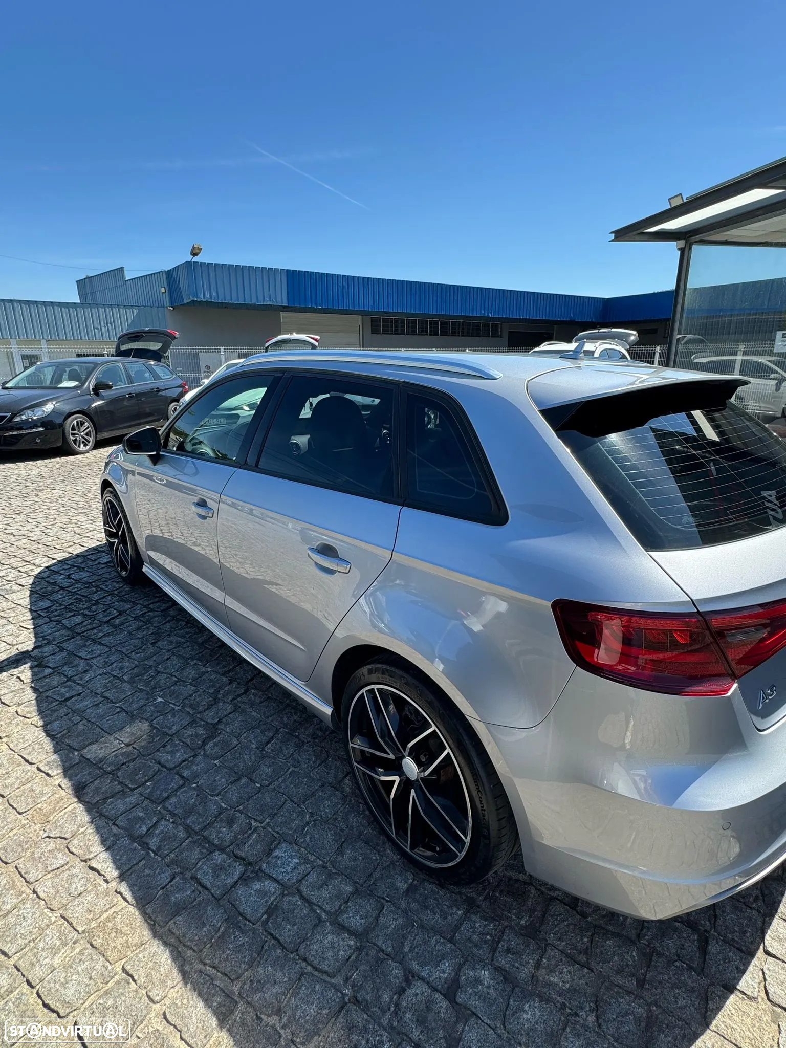 Audi A3 Sportback 1.6 TDI S-line - 4