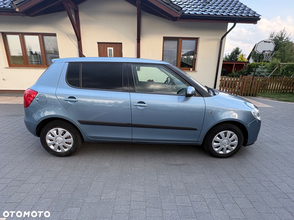 Skoda Fabia 1.2 HTP SPECIAL - 6