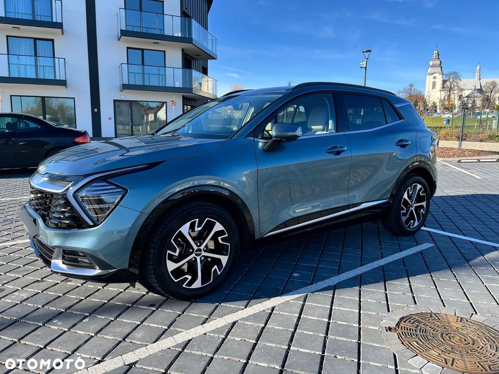 Kia Sportage 1.6 T-GDI HEV Business Line 4WD - 2