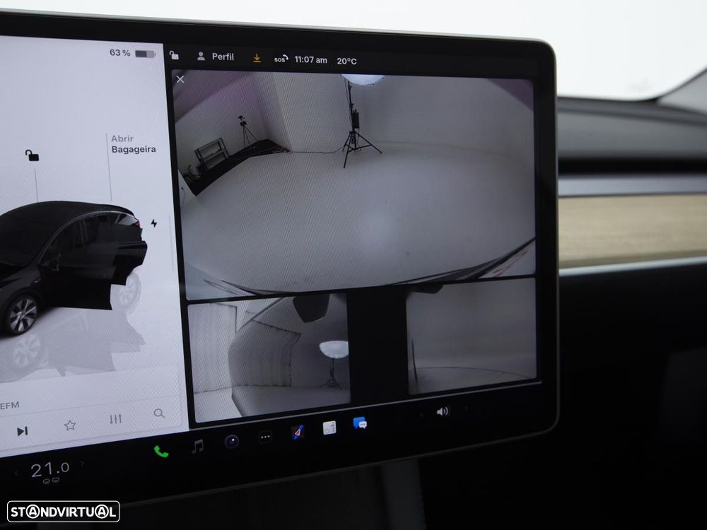 Tesla Model Y Long Range RWD - 25