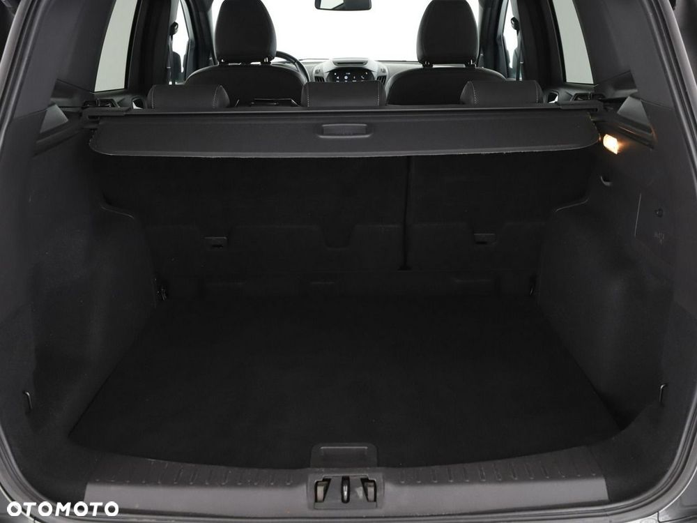 Ford Kuga 1.5 EcoBoost 2x4 ST-Line - 21