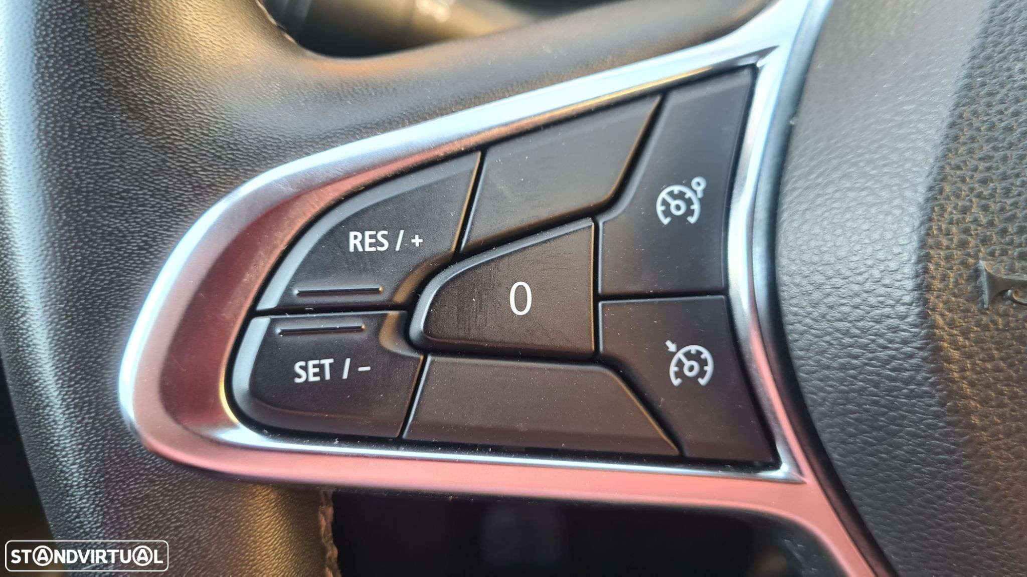Renault Captur 1.6 E-Tech Plug-In Intens - 15