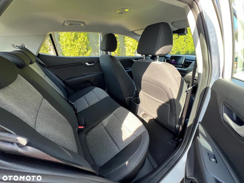 Kia Stonic 1.2 M - 18