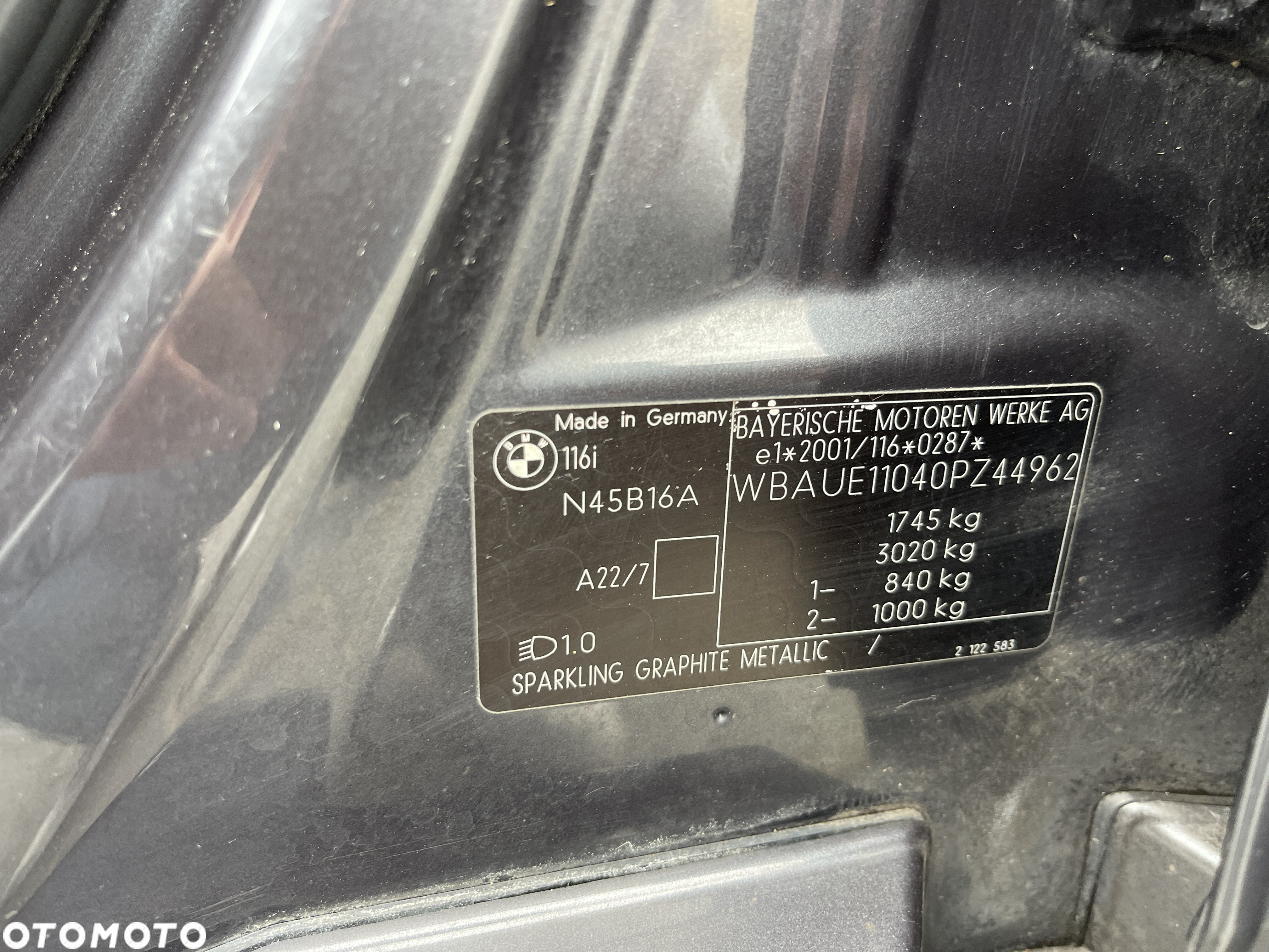 BMW Seria 1 116i - 23