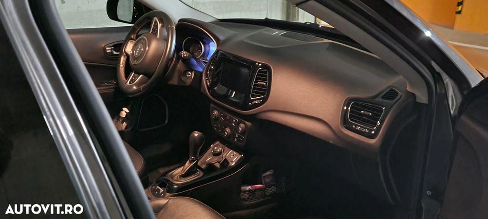 Jeep Compass 2.0 M-Jet 4x4 AT Limited - 9