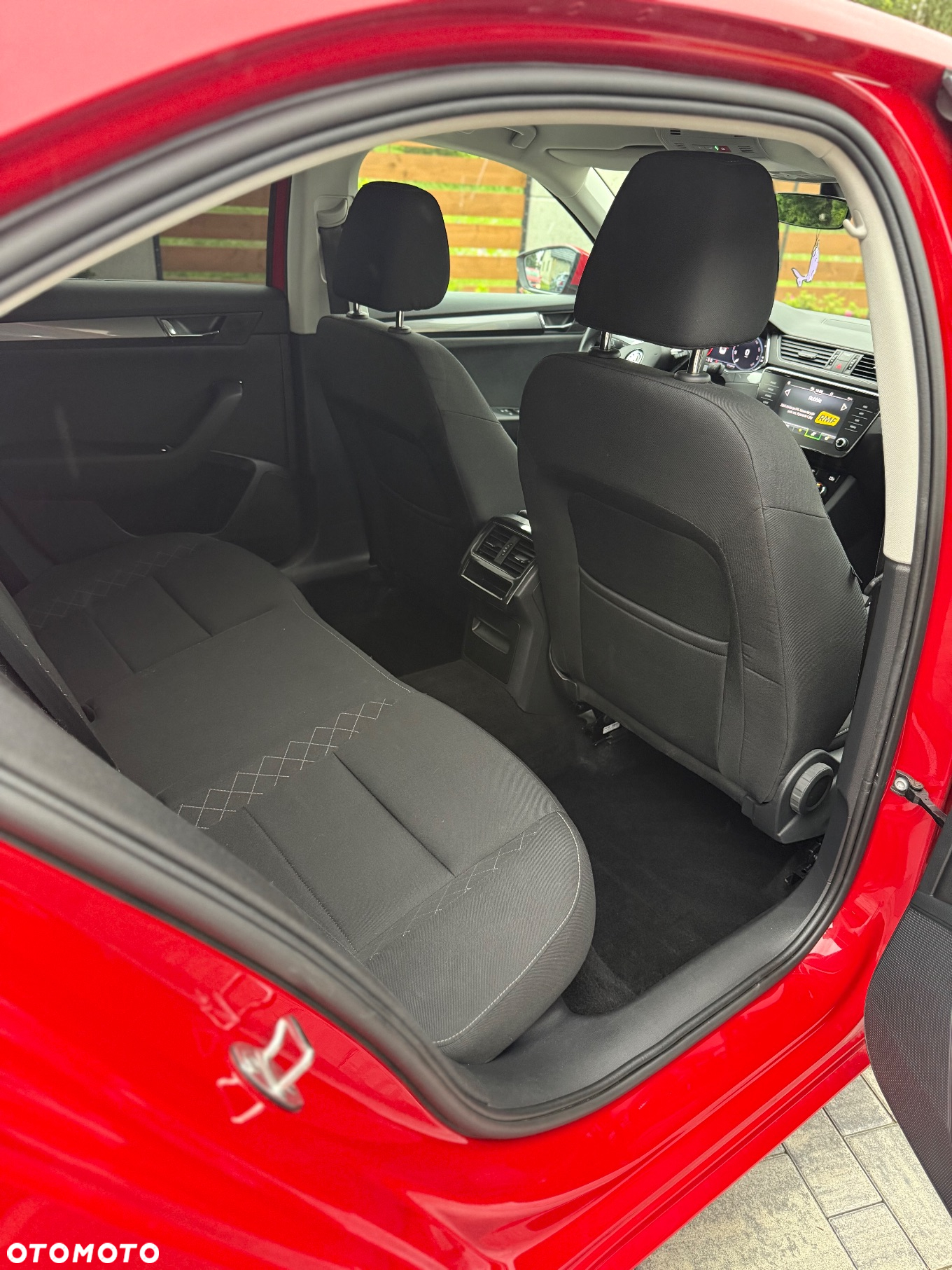Skoda Superb 2.0 TDI SCR Ambition DSG - 24