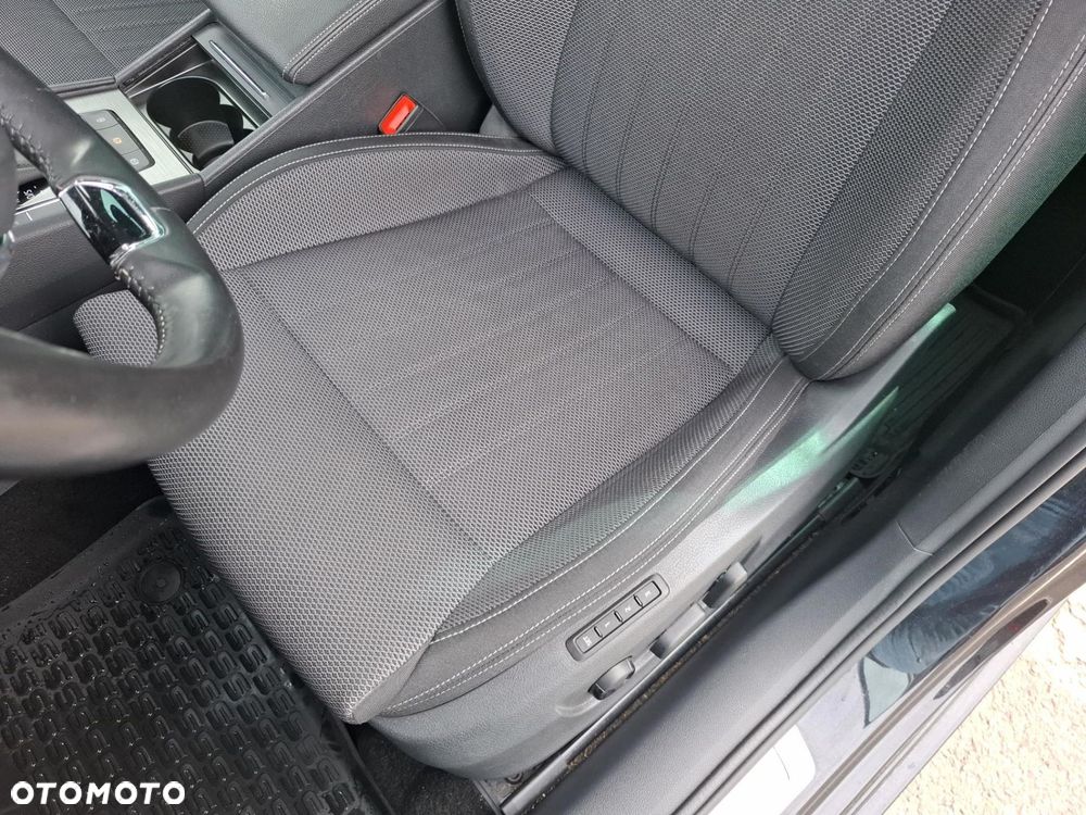 Skoda Superb 2.0 TDI SCR Style DSG - 12