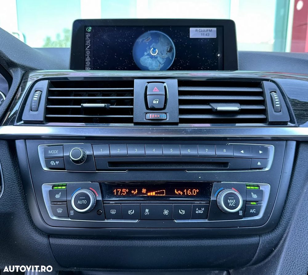 BMW Seria 3 320d Aut. - 19