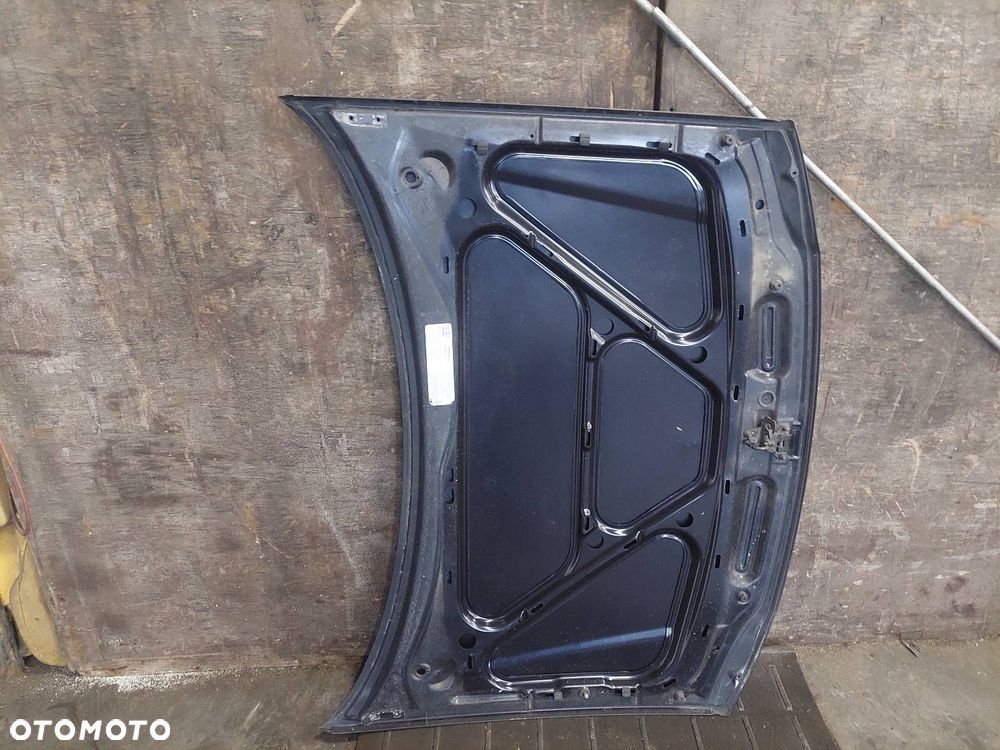 MASKA POKRYWA SILNIKA AUDI A3 8L - 3