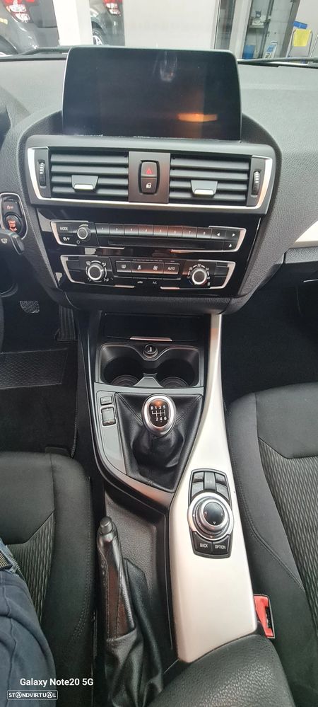 BMW 116 d EfficientDynamics Edition Sport Line - 22