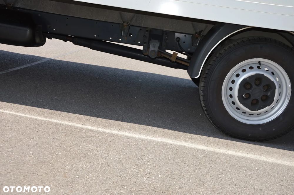 Iveco DAILY 35s140 - 24