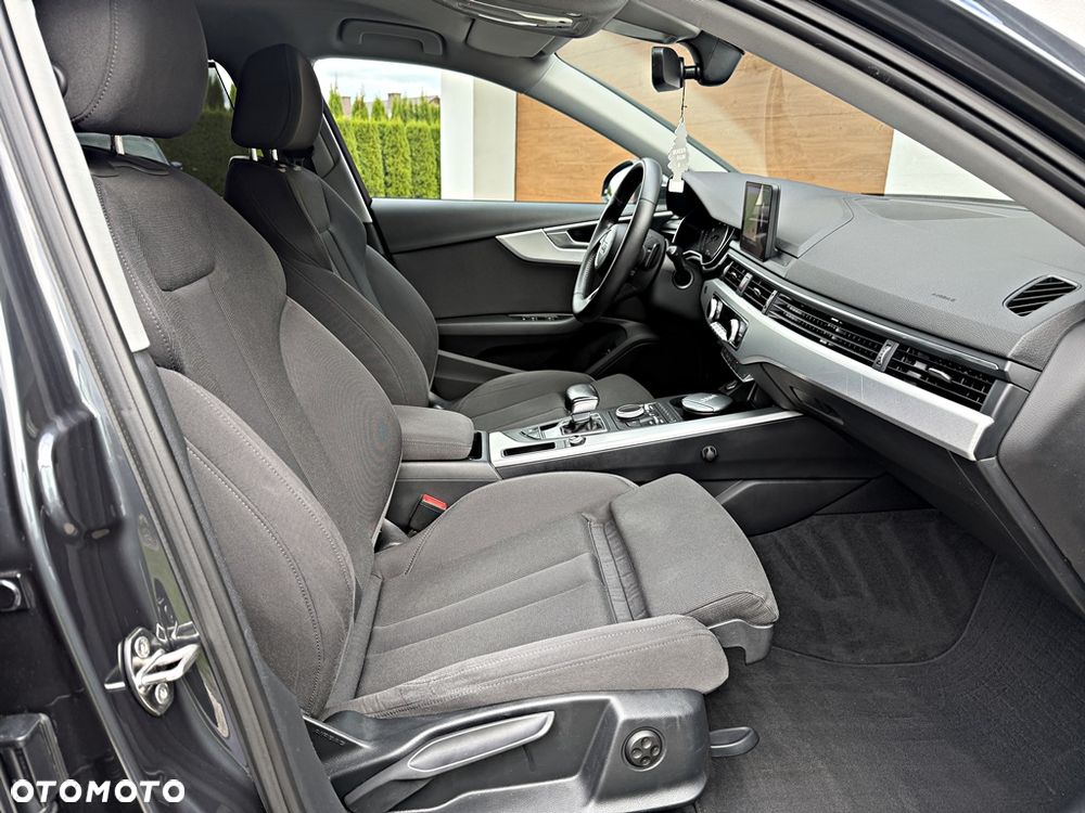 Audi A4 Avant 2.0 TDI S tronic sport - 19